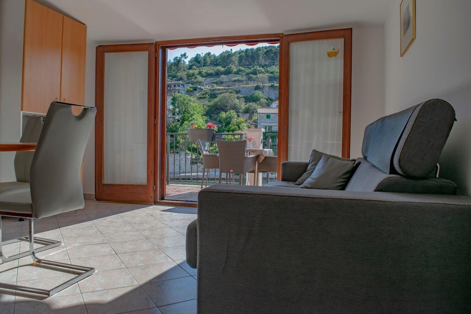 Apartments Daira Stomorska Extérieur photo