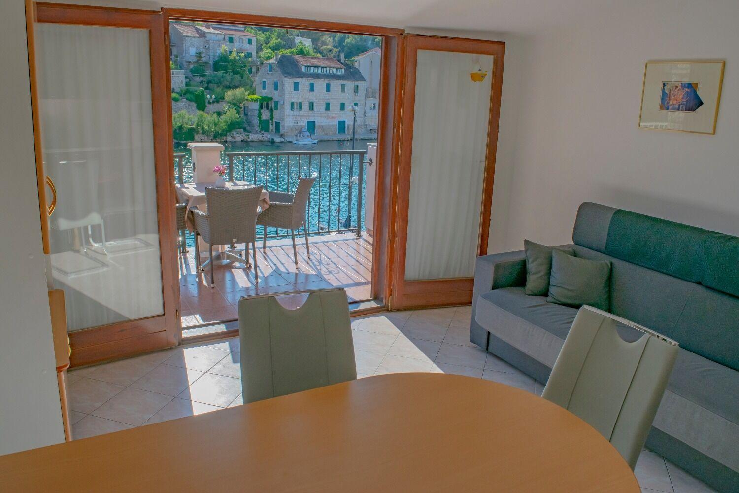 Apartments Daira Stomorska Extérieur photo